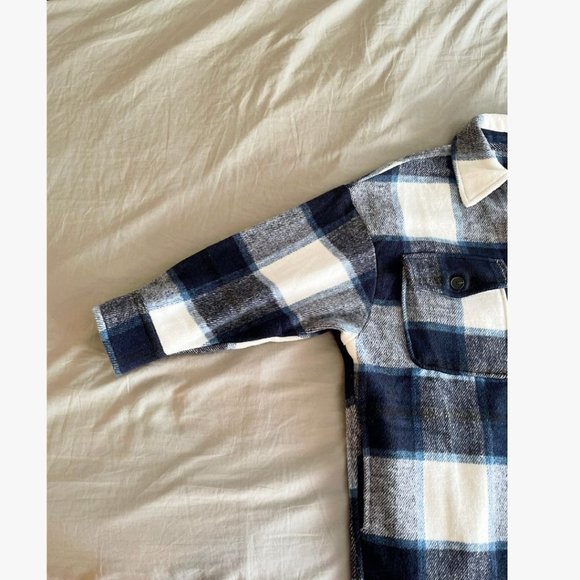 🎊 (NWT) Oversize Longline Flannel Plaid Shacket - Picture 9 of 13